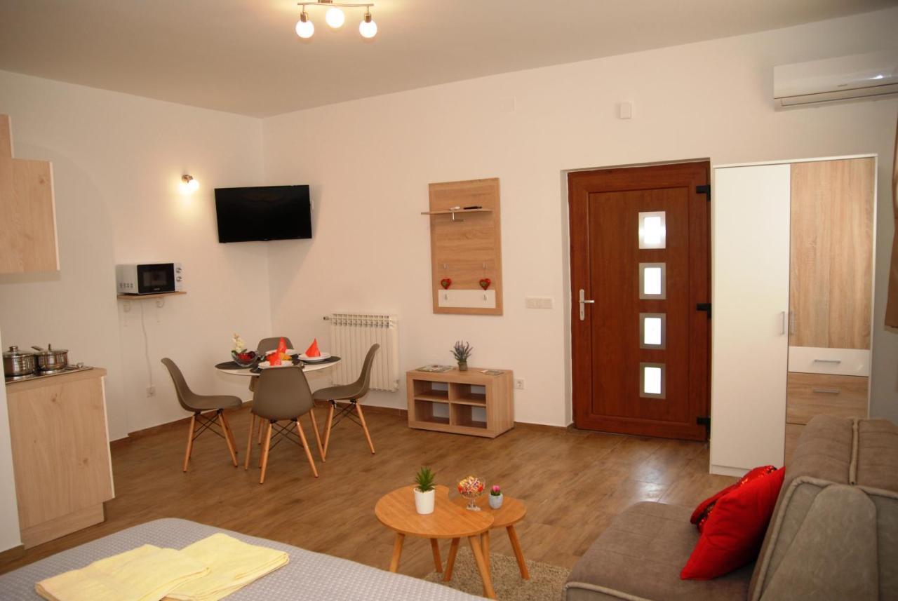 Studio Apartmani Toplicka Bajka Крапінське Топліце Екстер'єр фото